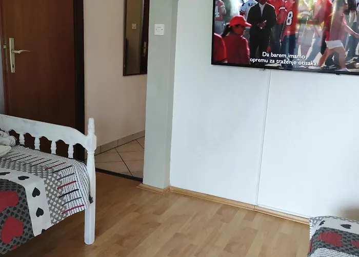 Stela 2 * Povljana